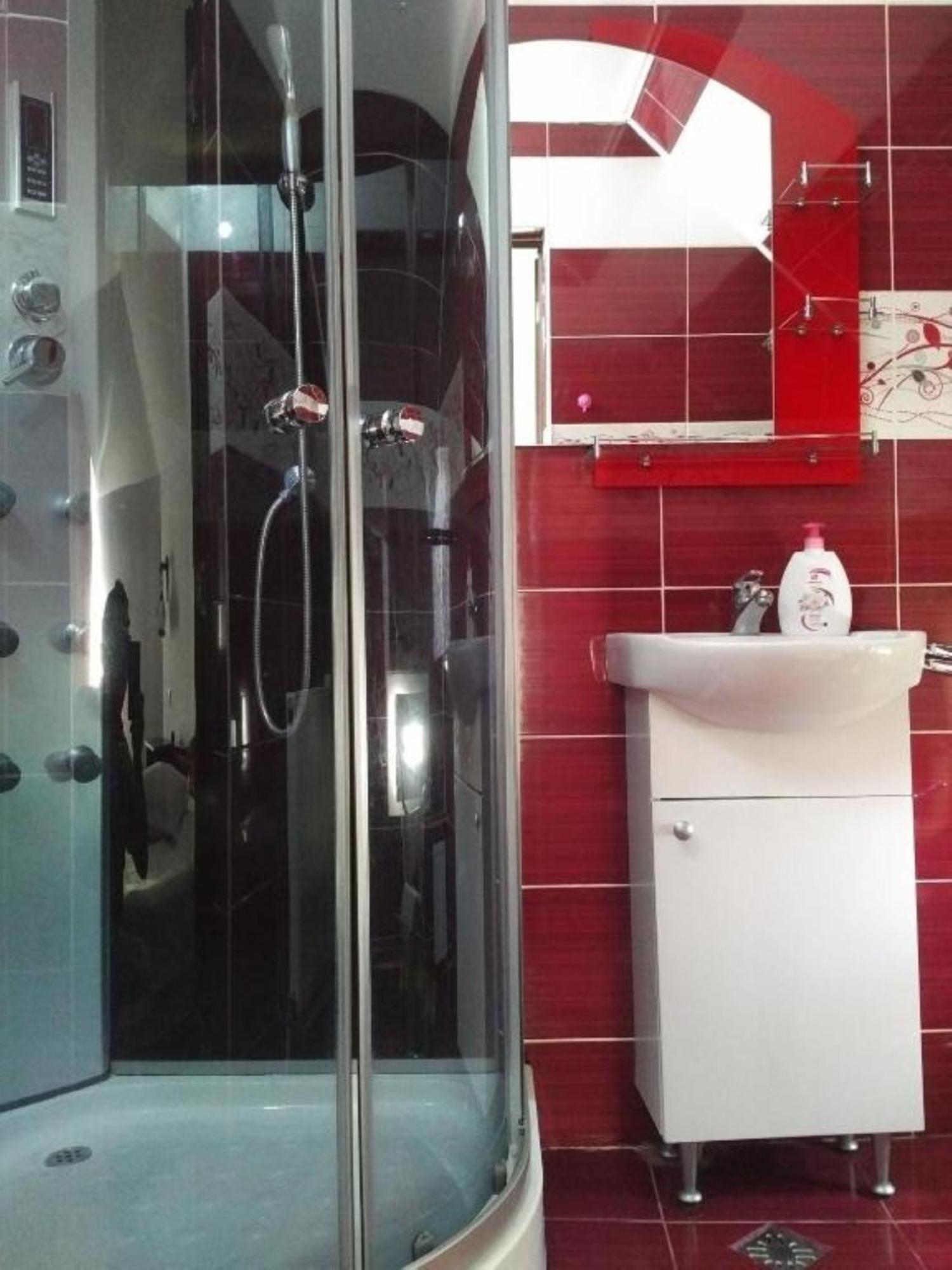 Pensiunea Millenium Sibiu With Parking - Motorcycle Friendly Travel Routes Ngoại thất bức ảnh