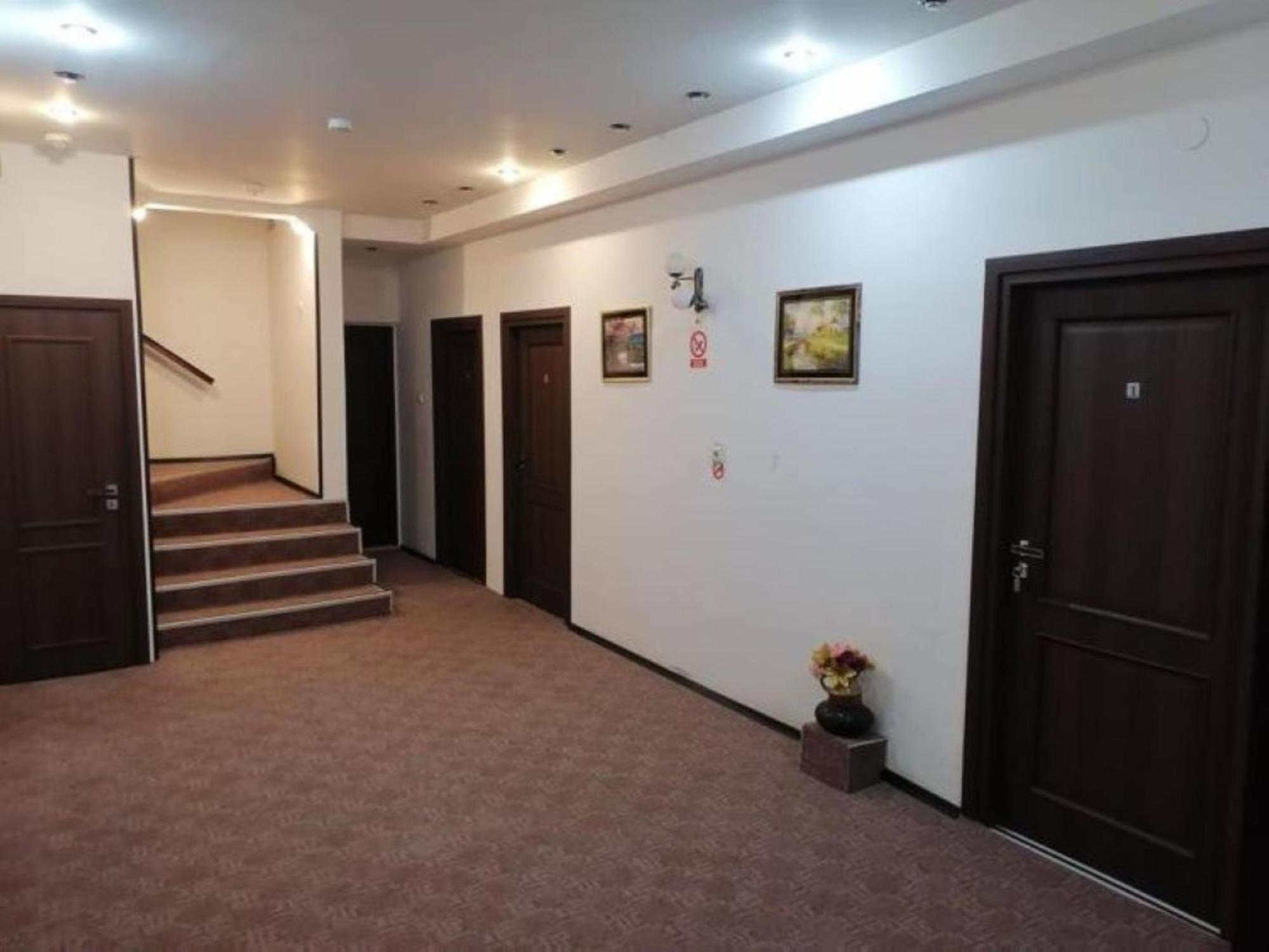 Pensiunea Millenium Sibiu With Parking - Motorcycle Friendly Travel Routes Ngoại thất bức ảnh